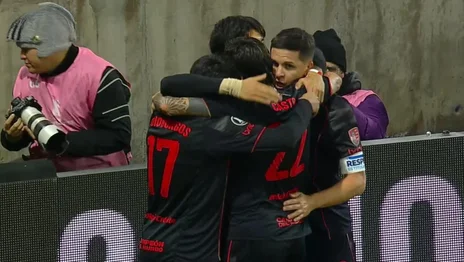 estudiantes-catolica-gol-correa-festejo