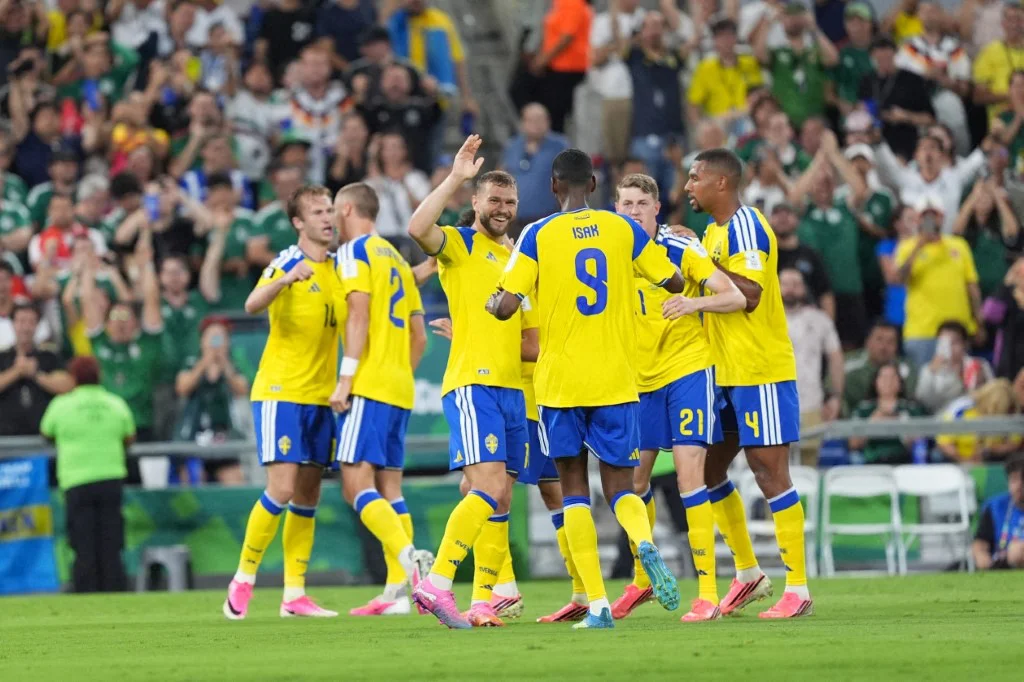 suecia-celebracion-gol-alexander-isak