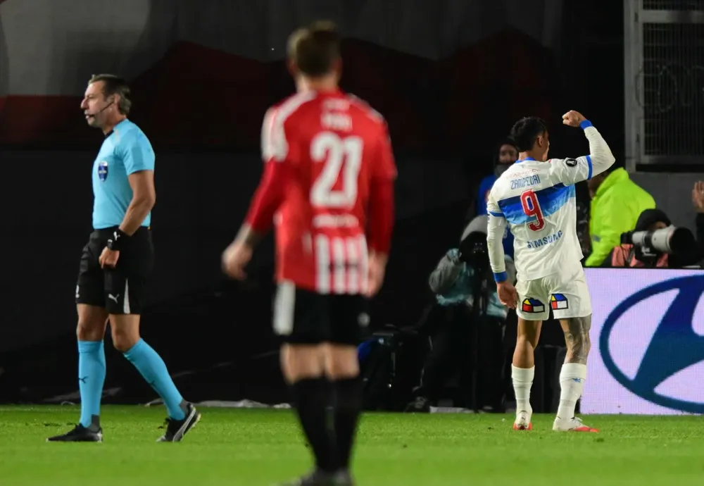 estudiantes-u-catolica-zampedri