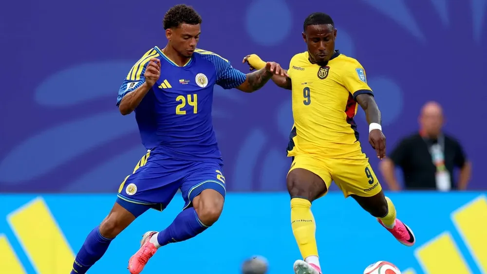 yeboah-fonville-ecuador-curazao_1440x810