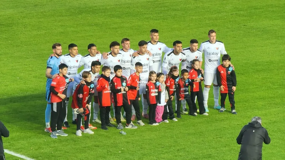 colon-mitre-2