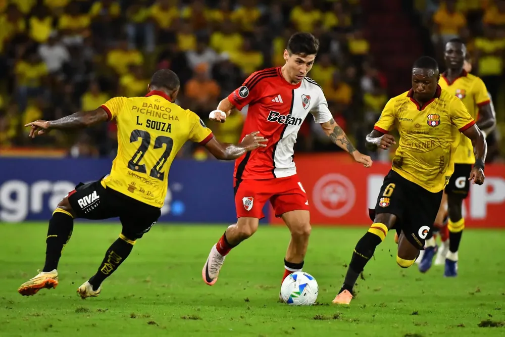 WhatsApp Image 2025-05-08 at 23.42.39