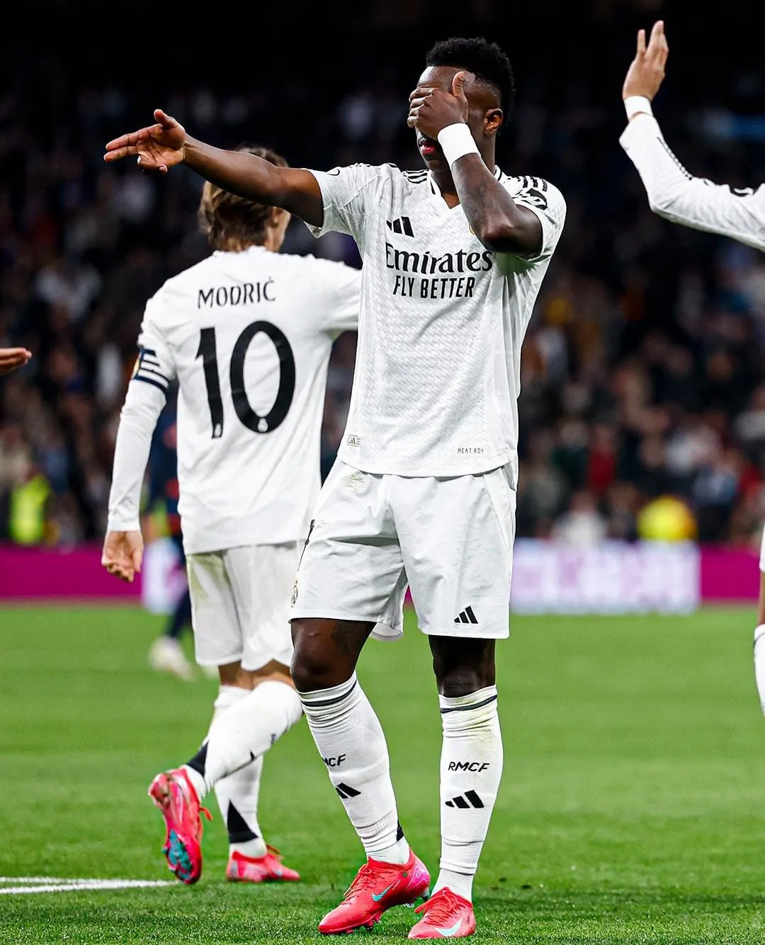 WhatsApp Image 2025-01-16 at 18.53.55